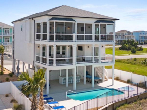 Coastal Sunset - private heated pool, spa, close walk to the beach